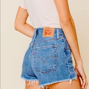 Levi’s Wedgie Shorts